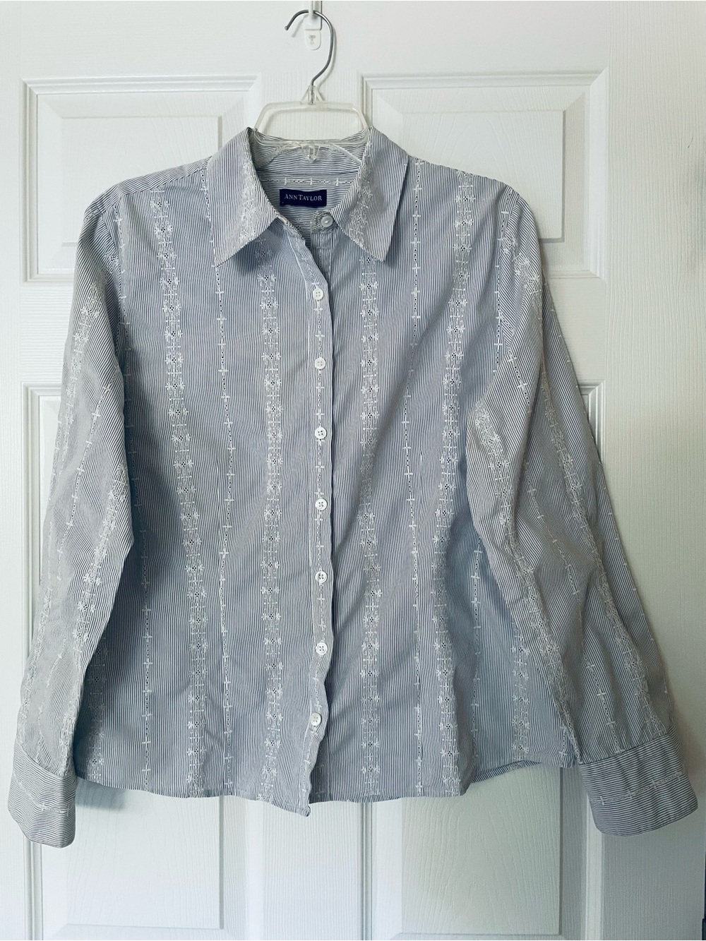 EUC Ann Taylor Gray & White Pinstriped Button-Down Shirt Embroidered Detail